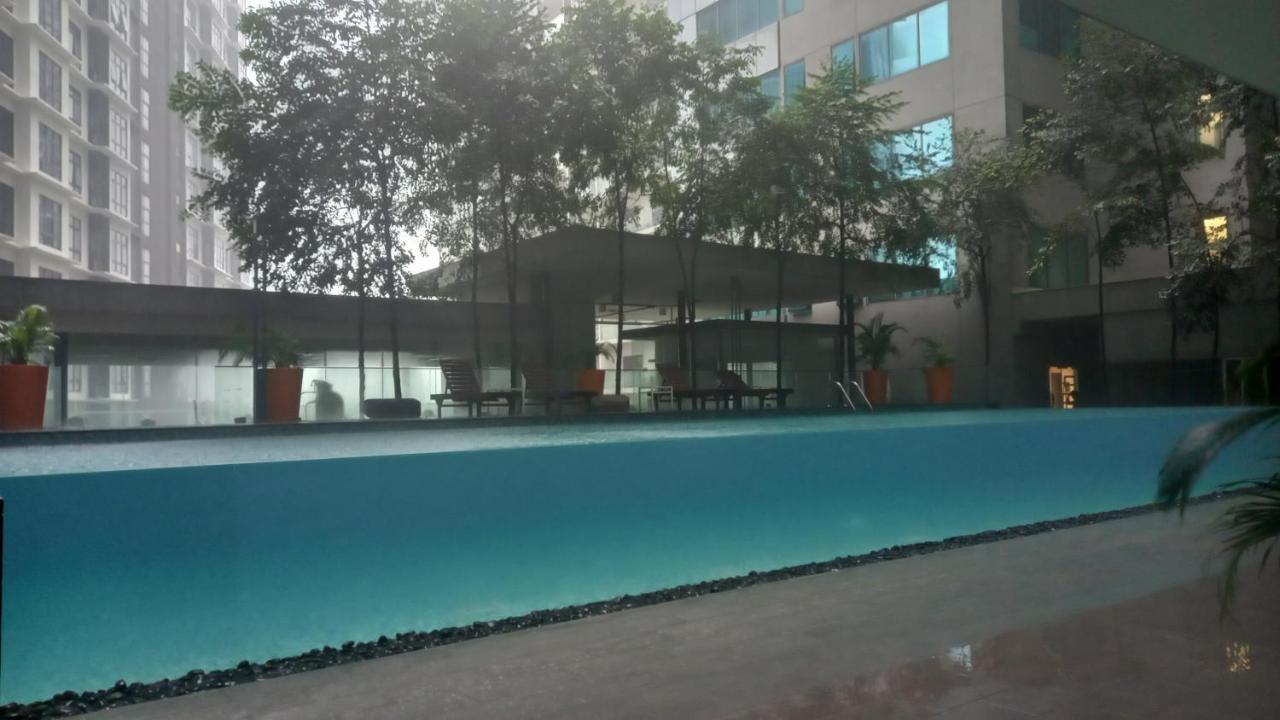 Cushy Apartment At Klcc, Kuala Lumpur